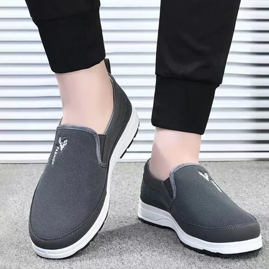 Klassiske og lette seilersko for menn – Behagelige casual slip-on loafers
