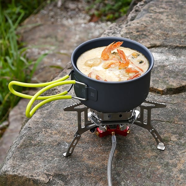 5800W Vindtett gassbrenner for camping – med piezotenning og gassboksadapter