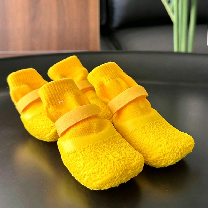 Sklisikre og vanntette sko til kjæledyr 🐶👟