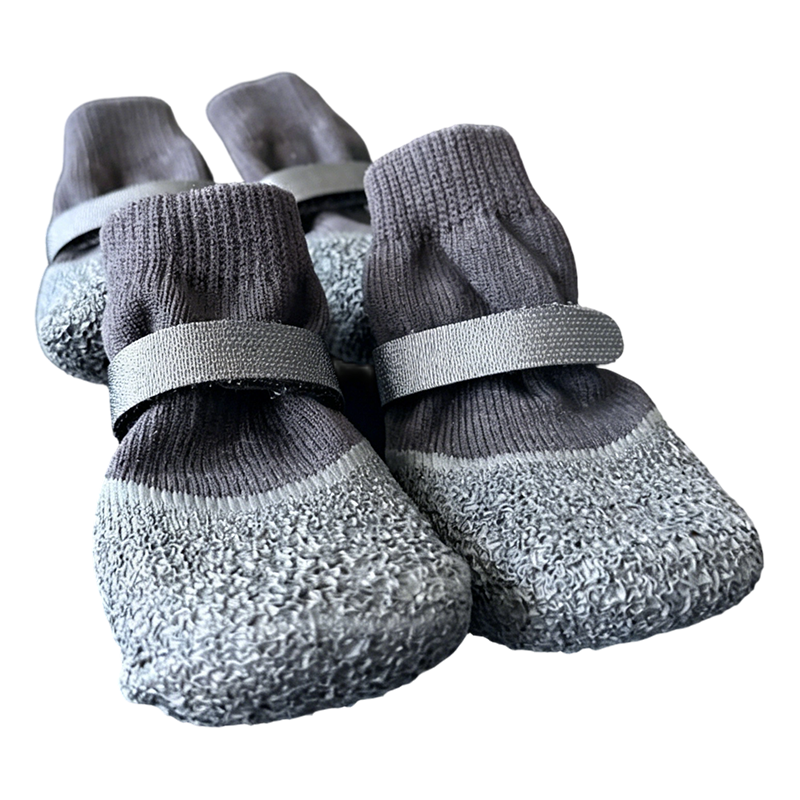 Sklisikre og vanntette sko til kjæledyr 🐶👟